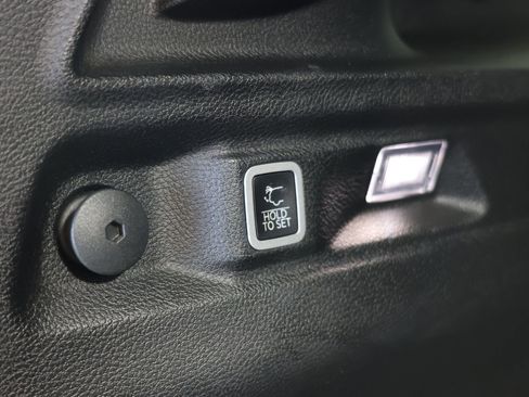 Used 2022 Jeep Grand Cherokee L Limited AWD/4WD image 48