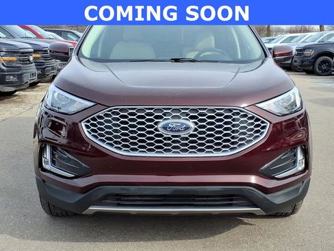 Used 2023 Ford Edge SEL w/ Convenience Package image 8