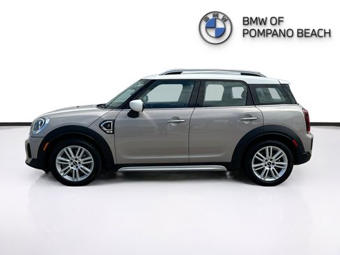 Used 2023 MINI Cooper Countryman S FWD image 4