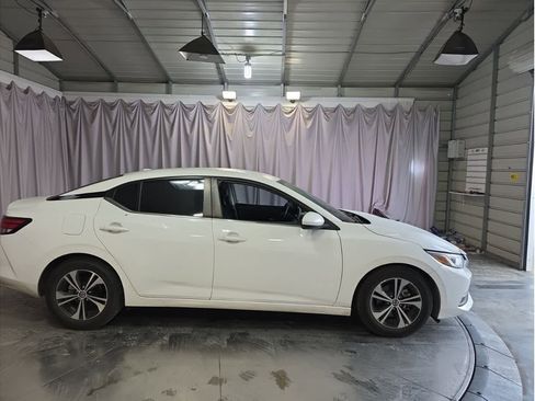 Used 2022 Nissan Sentra SV image 7