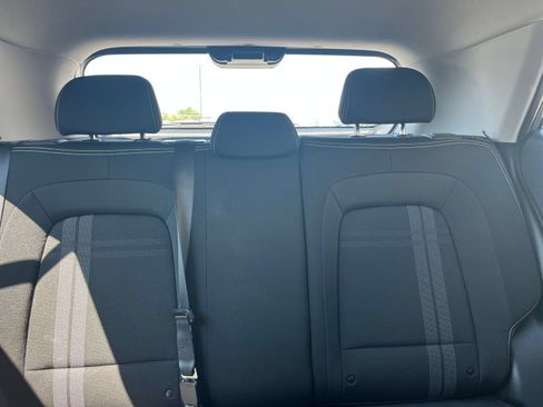 Used 2026 Hyundai Venue SEL FWD image 33