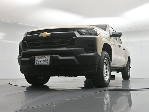 Used 2023 Chevrolet Colorado W/T RWD image 43