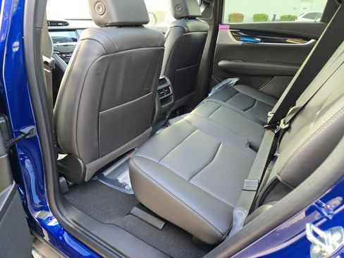 New 2025 Cadillac XT5 Premium Luxury FWD image 16
