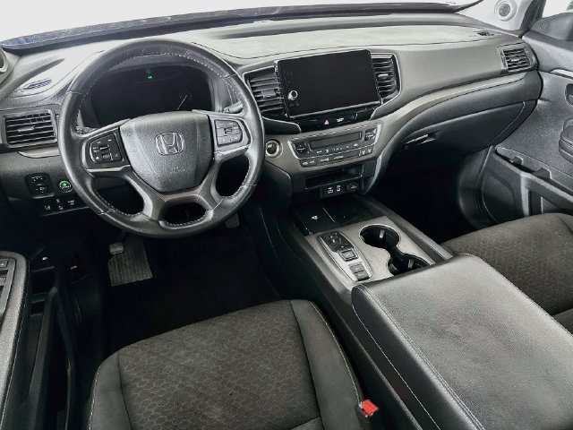 Certified 2025 Honda Ridgeline Sport image 28