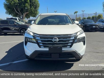 Used 2024 Nissan Rogue SV