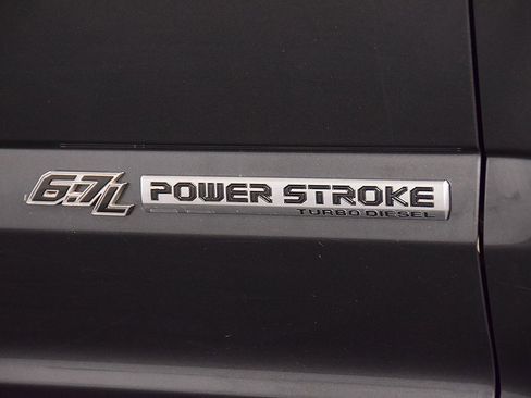 Used 2019 Ford F250 XLT image 13