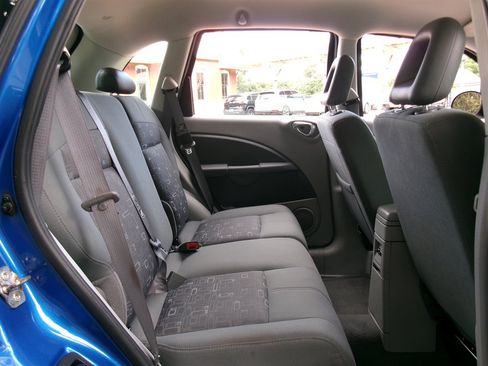 Used 2006 Chrysler PT Cruiser FWD image 28