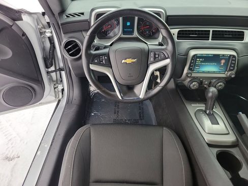 Used 2015 Chevrolet Camaro LT w/ 1LT Preferred Package RWD image 9