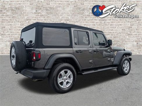 Used 2019 Jeep Wrangler Unlimited Sport S image 4
