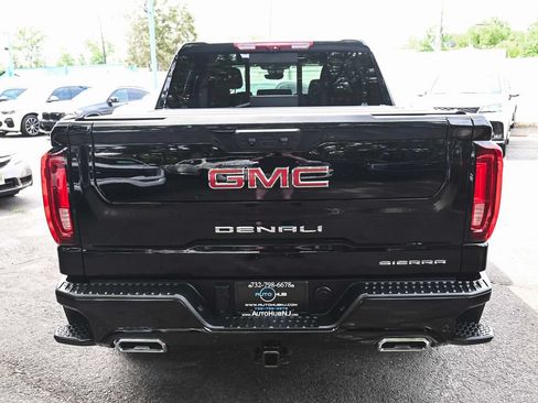 Used 2024 GMC Sierra 1500 Denali AWD/4WD image 5