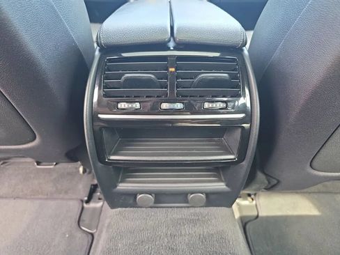 Used 2019 BMW 540i w/ Convenience Package RWD image 41