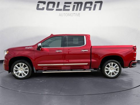 Used 2024 Chevrolet Silverado 1500 High Country w/ High Country Premium Package image 2