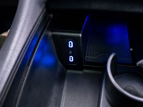 Certified 2023 Mercedes-Benz EQS 580 4MATIC SUV image 23