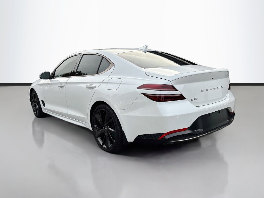 Used 2023 Genesis G70 2.0T w/ Sport Prestige Package RWD image 5