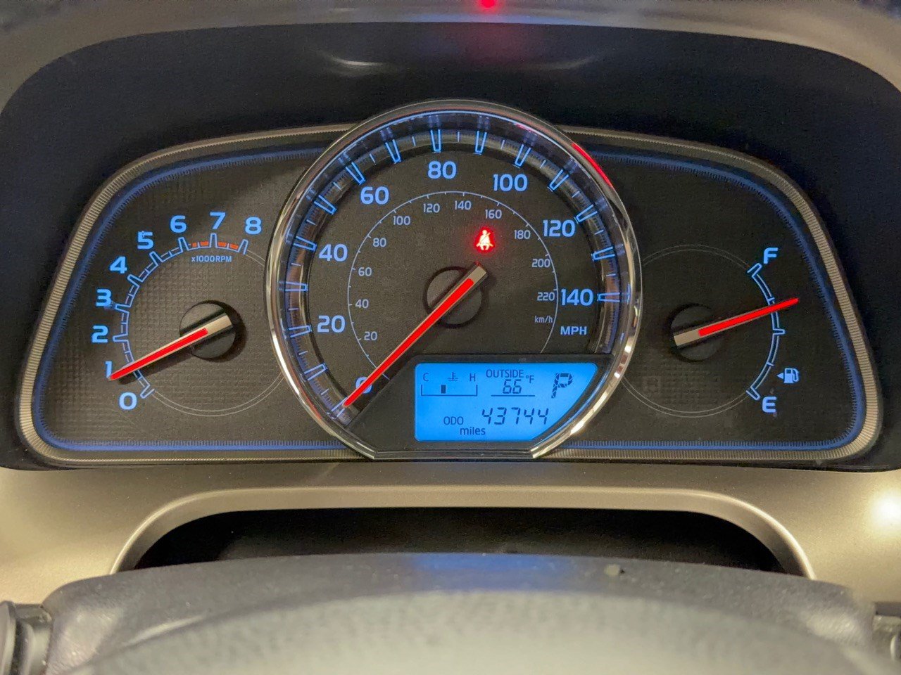 Used 2015 Toyota RAV4 Limited AWD/4WD image 26