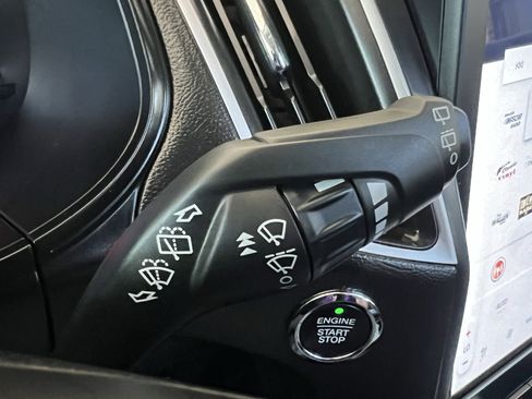 Used 2024 Ford Edge SEL w/ Convenience Package AWD/4WD image 35