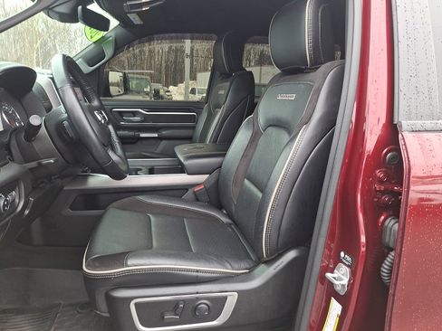 Used 2022 RAM 1500 Laramie w/ Sport Appearance Package image 13