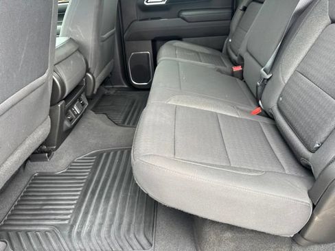 Used 2022 GMC Sierra 1500 Elevation AWD/4WD image 19