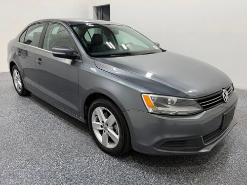 Used 2013 Volkswagen Jetta TDI FWD image 10