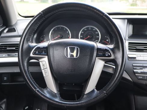 Used 2010 Honda Accord EX-L image 18