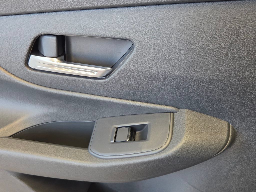 New 2027 Nissan Sentra SV w/ SV Convenience Package FWD image 8