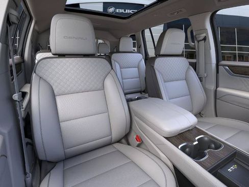 New 2026 GMC Acadia Denali w/ Super Cruise Package AWD/4WD image 16