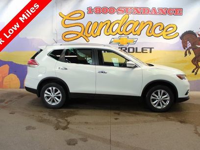 Used 2016 Nissan Rogue SV
