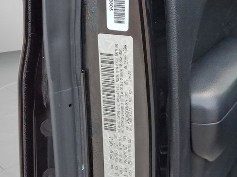 Certified 2019 Jeep Wrangler Sport image 27