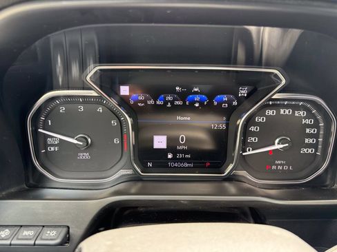 Used 2021 GMC Sierra 1500 AT4 w/ Technology Package AWD/4WD image 16