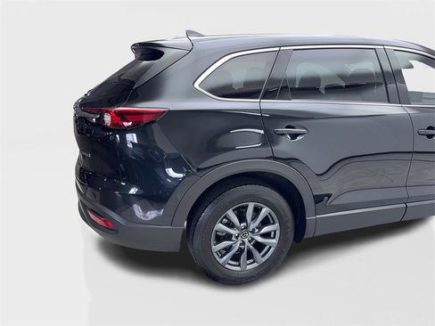 Used 2023 MAZDA CX-9 Touring image 16