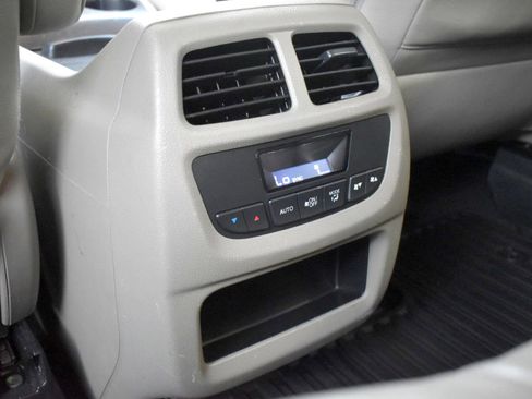 Used 2016 Honda Pilot EX image 23