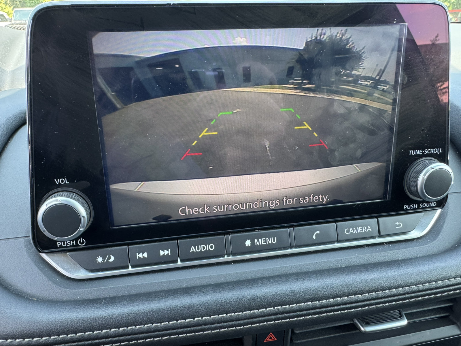 Used 2024 Nissan Rogue SV AWD/4WD image 28