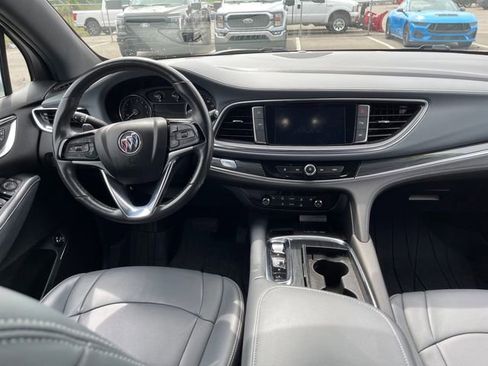 Used 2024 Buick Enclave Essence w/ Sport Touring Edition AWD/4WD image 34