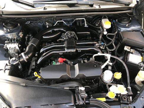 Used 2017 Subaru Crosstrek 2.0i Premium image 30