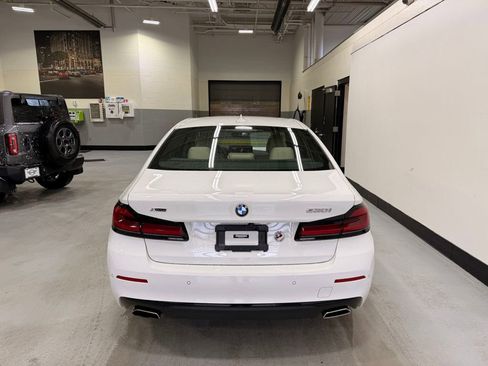 Used 2023 BMW 530i xDrive w/ Premium Package image 4