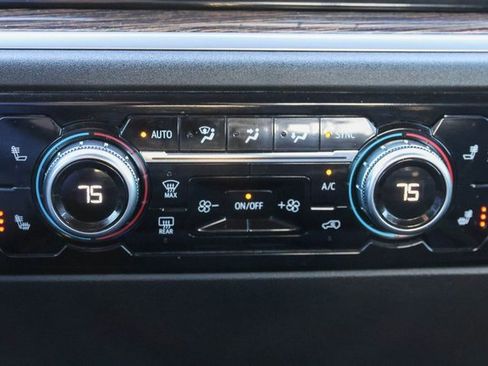 Used 2025 GMC Sierra 2500 SLE w/ SLE Value Package; image 23