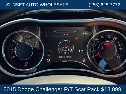 Used 2015 Dodge Challenger R/T Scat Pack w/ Leather Interior Group RWD image 36