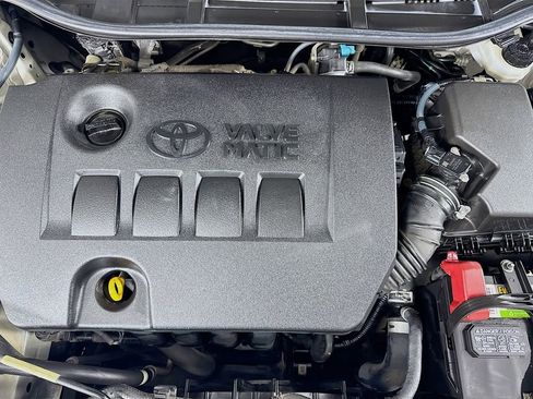 Used 2017 Toyota Corolla iM image 35