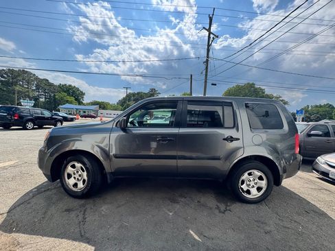 Used 2013 Honda Pilot LX image 2