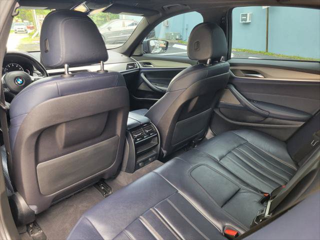 Used 2019 BMW 530i xDrive w/ M Sport Package AWD/4WD image 14