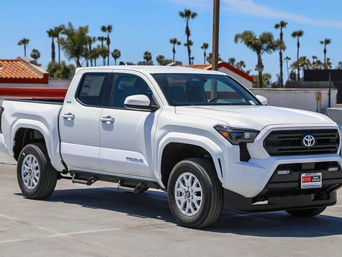 New 2026 Toyota Tacoma SR5 RWD image 4