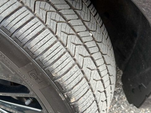Used 2023 Lincoln Corsair AWD w/ Equipment Group 101A image 11