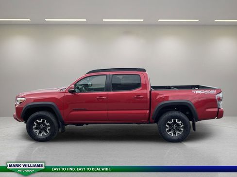 Used 2021 Toyota Tacoma TRD Off-Road image 4