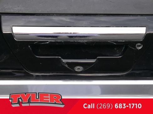 Used 2018 Ford F150 Platinum w/ Technology Package AWD/4WD image 17