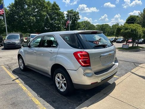 Used 2016 Chevrolet Equinox LS FWD image 3