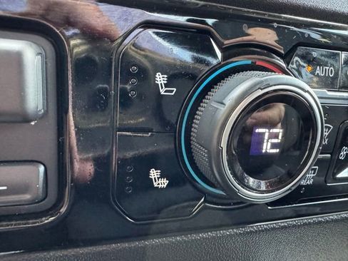 Used 2024 Chevrolet Silverado 1500 RST w/ Z71 Off-Road Package image 14