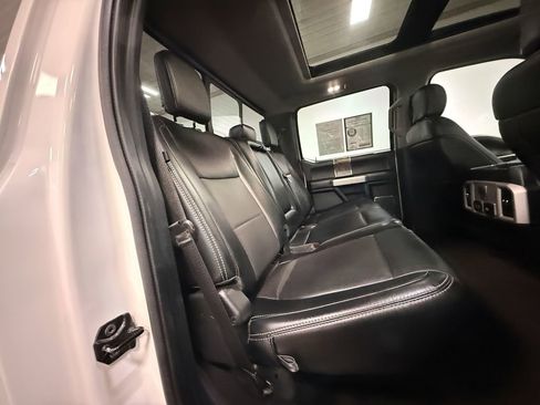 Used 2019 Ford F250 Lariat w/ Lariat Ultimate Package image 14