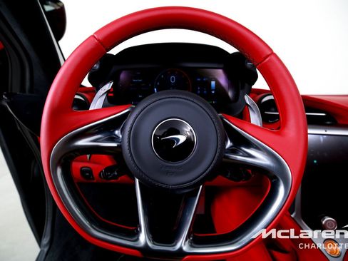 New 2026 McLaren 750S Spider RWD image 16