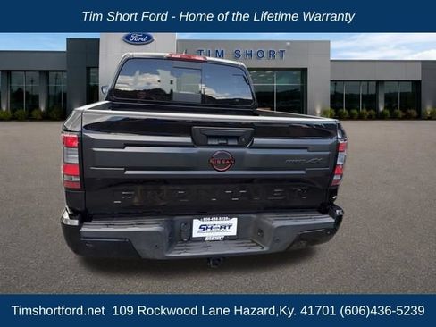 Used 2025 Nissan Frontier PRO-4X w/ Pro Convenience Package AWD/4WD image 6