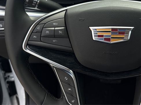 New 2025 Cadillac XT5 Premium Luxury image 28